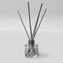 Load image into Gallery viewer, Love Spell Reed Diffuser